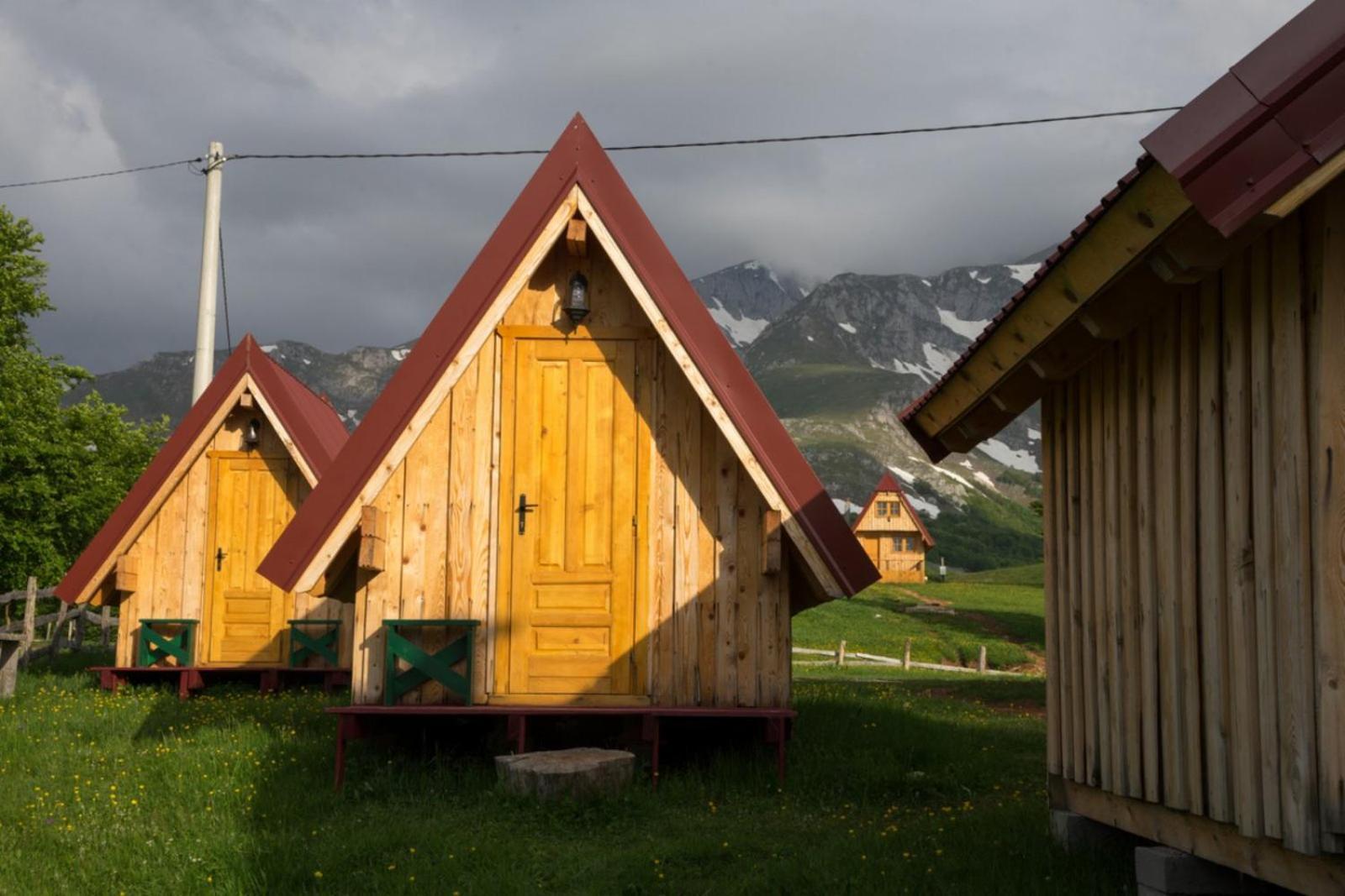 Maple Bungalows Zabljak  Luaran gambar